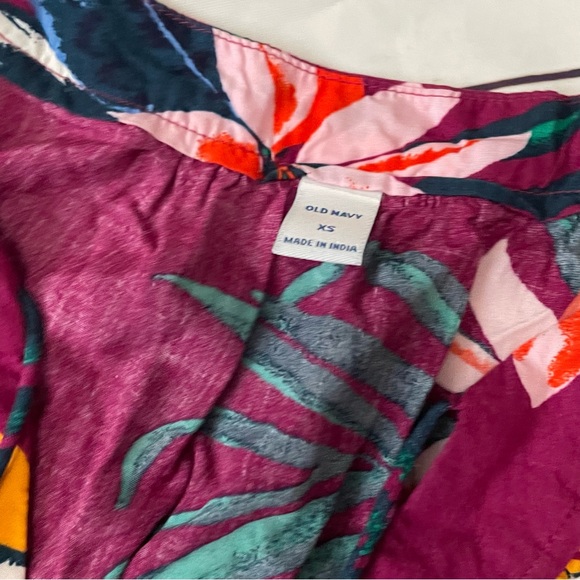 Old Navy purple floral Hawaiian dress - Picture 5 of 7